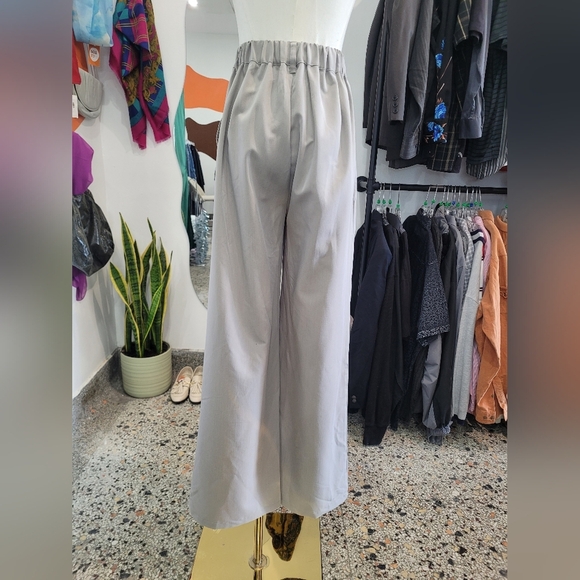Womance Gray High-Waisted Wide-Leg Pants - Picture 3 of 7